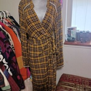 Anthropologie Fall plaid wrap dress Large